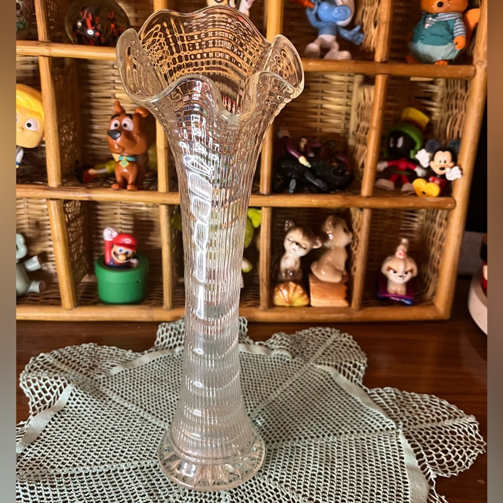 Vintage Imperial Glass Clear Glass Ripple Swung Vase